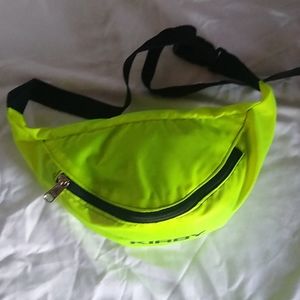 📦3/$20 Kirby Sports Fanny Pack